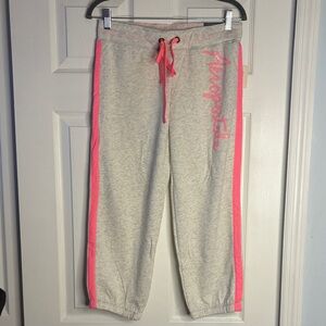 Vintage Y2K Aeropostale Women’s Light Gray Joggers w Glittery pink lettering